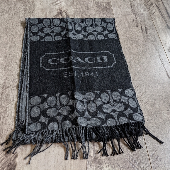 Coach Classic Wool Scarf - Picture 6 of 8